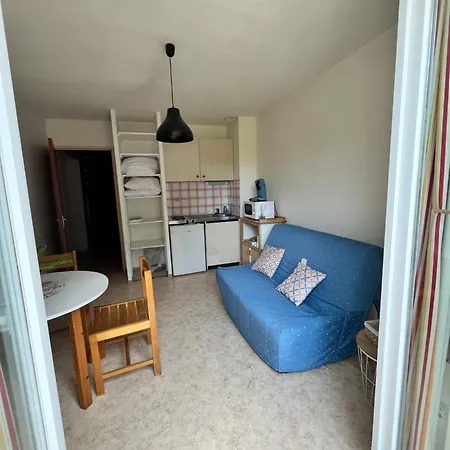 Apartment La Reine *