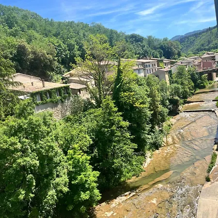 Apartment La Reine