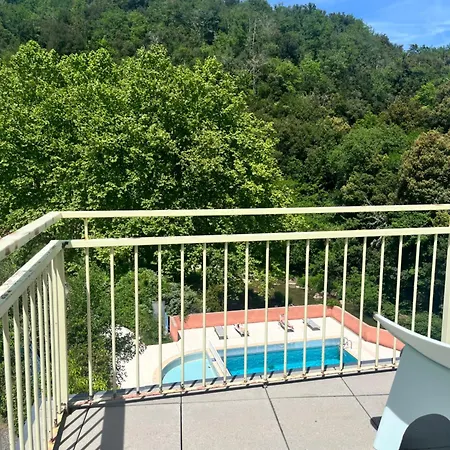 Apartment La Reine